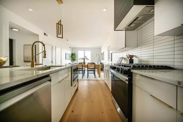 66 Mcgrath #308, Quincy, MA 02169