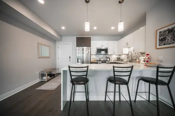 2 Cliveden St #505E, Quincy, MA 02169