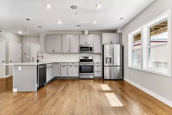 10 Ruthven Park #2, Boston, MA 02121