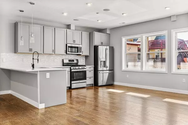 10 Ruthven Park #2, Boston, MA 02121