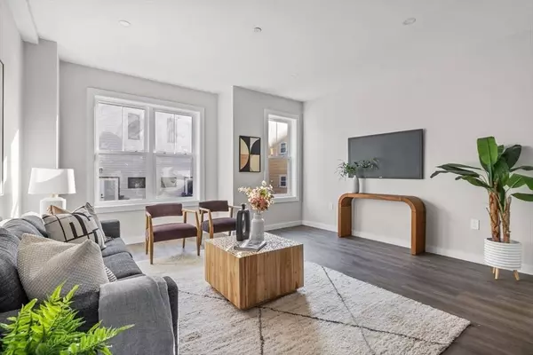 33 Copeland #CC, Boston, MA 02119