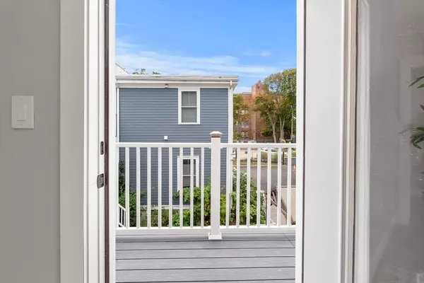 59 Perrin #3, Boston, MA 02119