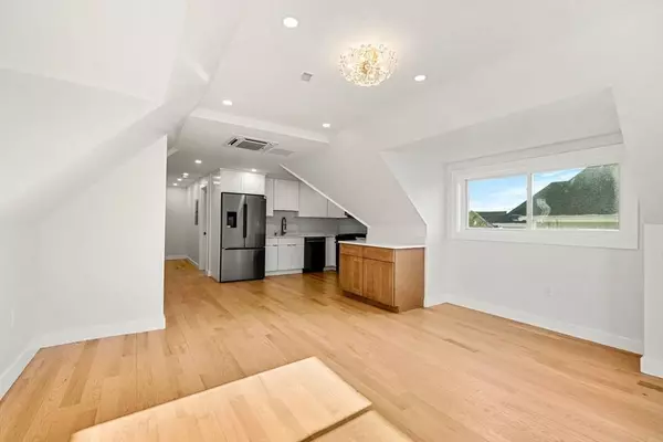 12 Sewall Ave #3, Winthrop, MA 02152