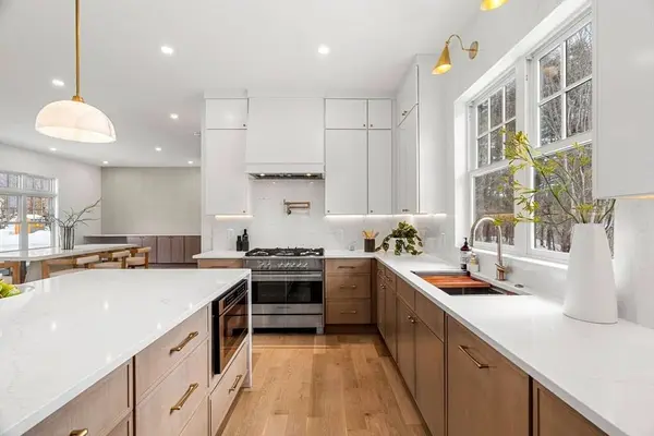 35 Bemis, Weston, MA 02493