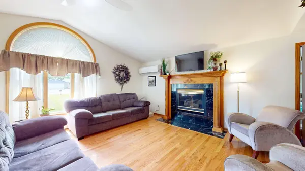 31 Ormsby CIR, Peru, NY 12972