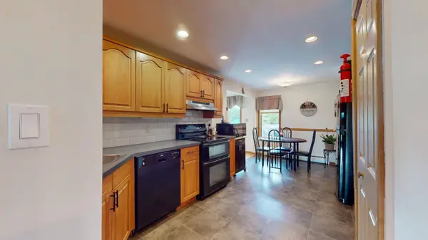 31 Ormsby CIR, Peru, NY 12972