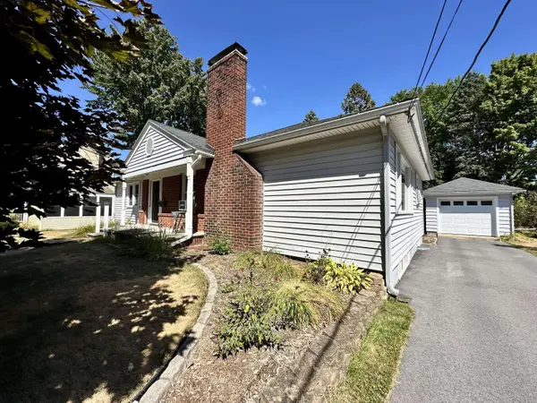 36 Morrison AVE, Plattsburgh, NY 12901