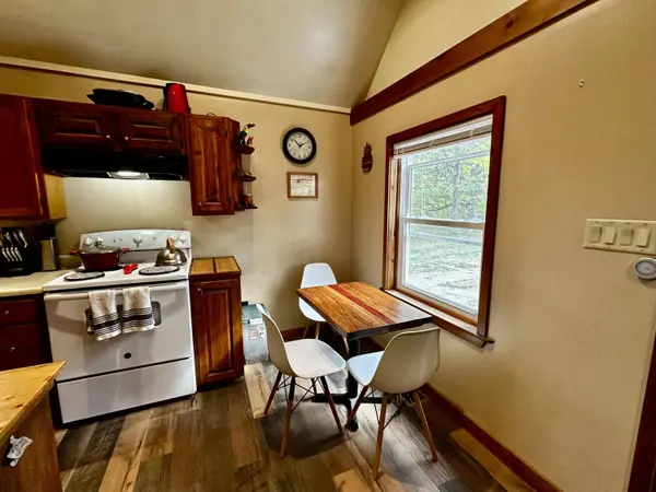 26 Taylor Hill RD, Keeseville, NY 12944