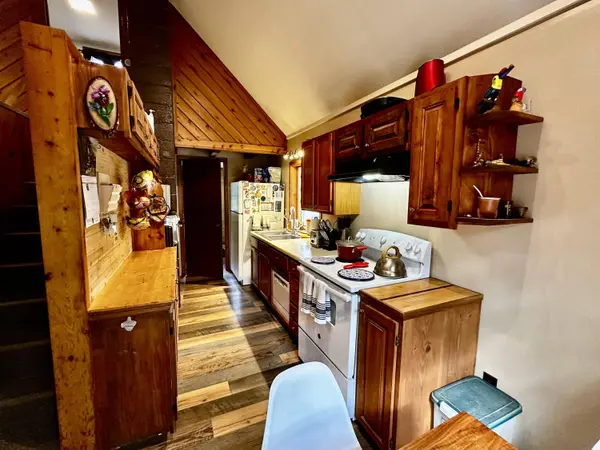 26 Taylor Hill RD, Keeseville, NY 12944