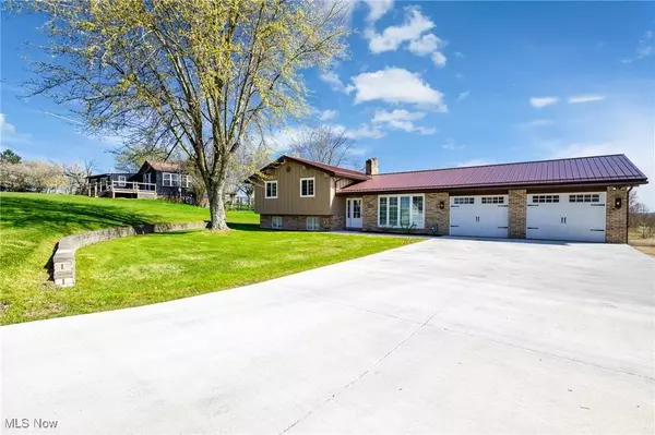 3604 Eldersville RD, Colliers, WV 26035