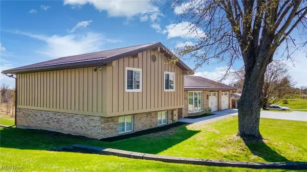 3604 Eldersville RD, Colliers, WV 26035