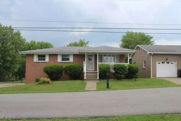 188 Court ST, Follansbee, WV 26037