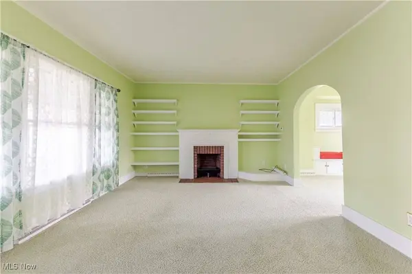 3724 Brightway ST, Weirton, WV 26062