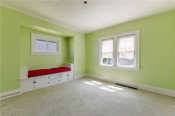 3724 Brightway ST, Weirton, WV 26062