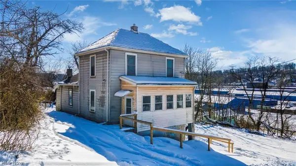 324 Loeb ST, Weirton, WV 26062