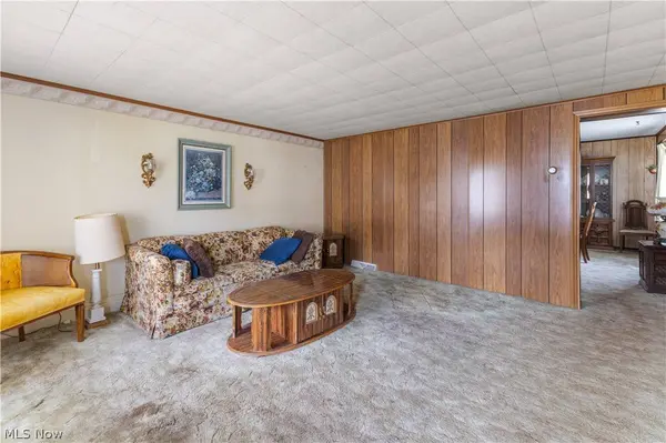 210 Grant ST, Newell, WV 26050