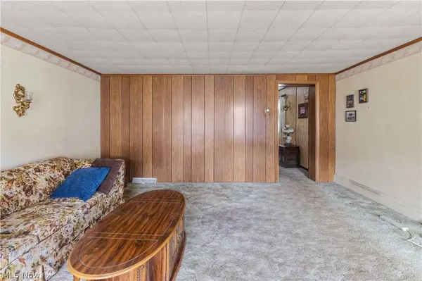 210 Grant ST, Newell, WV 26050