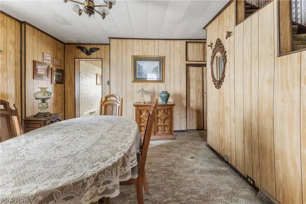 210 Grant ST, Newell, WV 26050