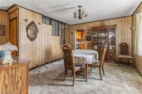 210 Grant ST, Newell, WV 26050