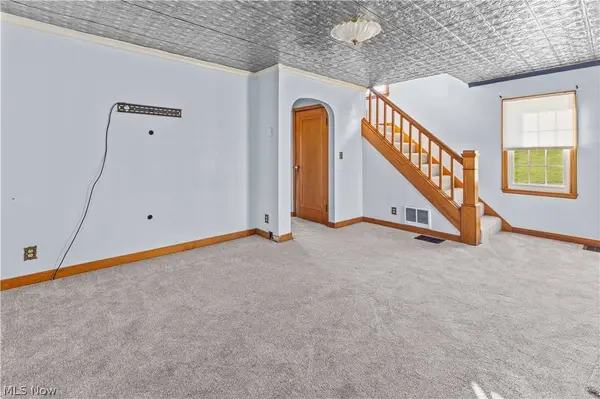 910 Morton Hill RD, Colliers, WV 26035