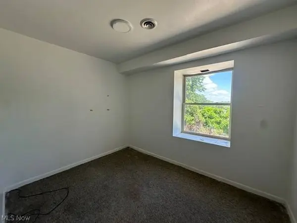 3545 Pennsylvania AVE #2, Weirton, WV 26062