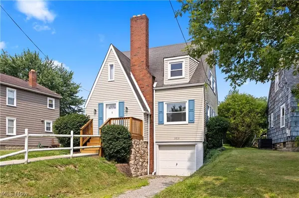 3821 Lindberg WAY, Weirton, WV 26062
