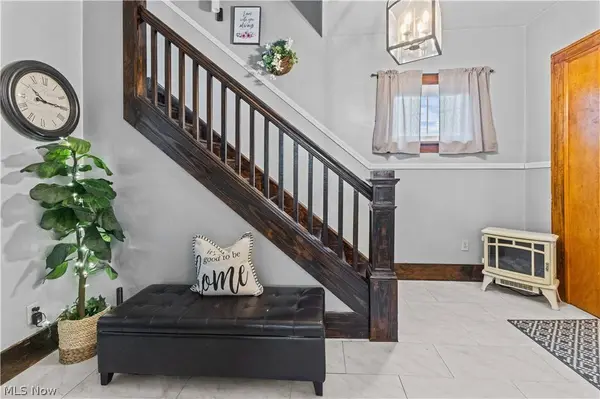 300 N 10th ST, Weirton, WV 26062
