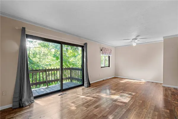 108 Springwater Ct, Moon/crescent Twp, PA 15108