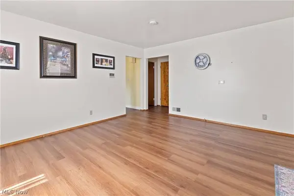 516 Mildred AVE, Weirton, WV 26062
