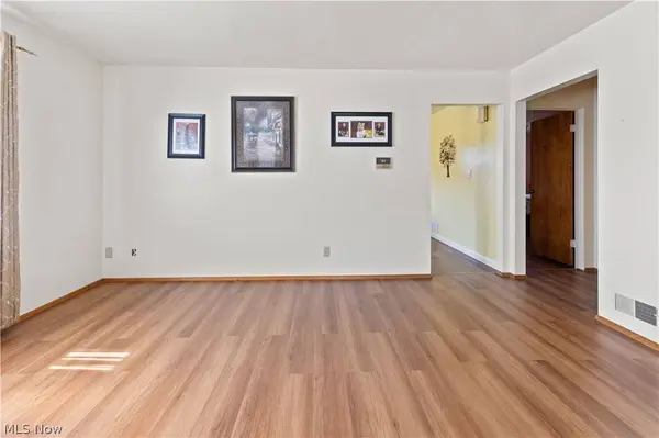 516 Mildred AVE, Weirton, WV 26062