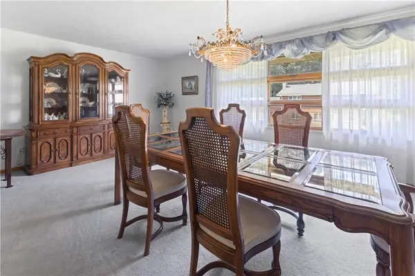 369 S Kings Creek Road, Hanover Twp, PA 15021