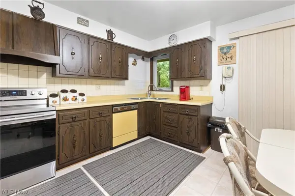 176 Concord CT, Weirton, WV 26062