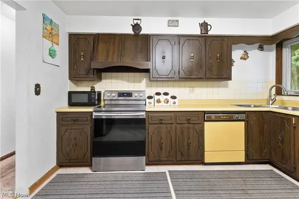 176 Concord CT, Weirton, WV 26062