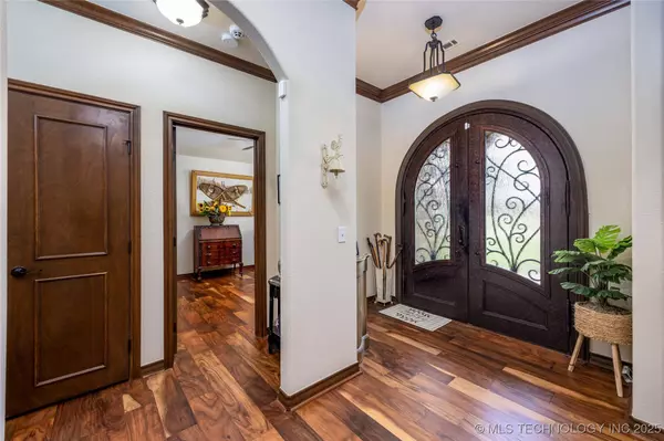 908 Springfield Court CT, Durant, OK 74701