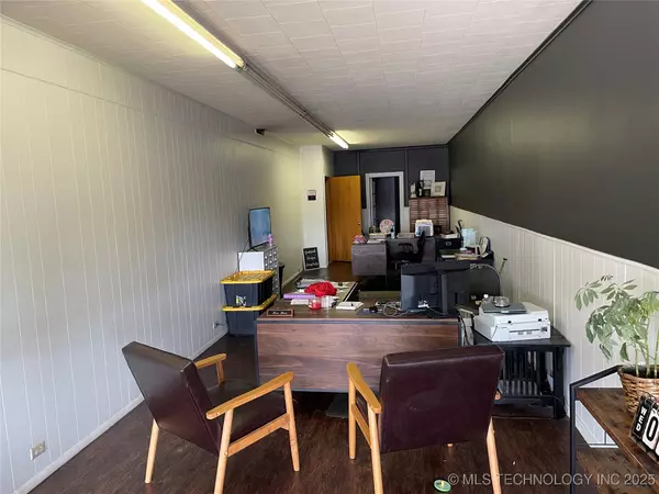 210 W Evergreen ST, Durant, OK 74701