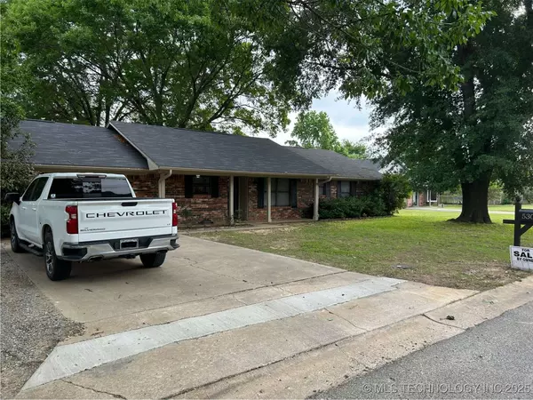 5304 Pheasant RUN, Durant, OK 74701