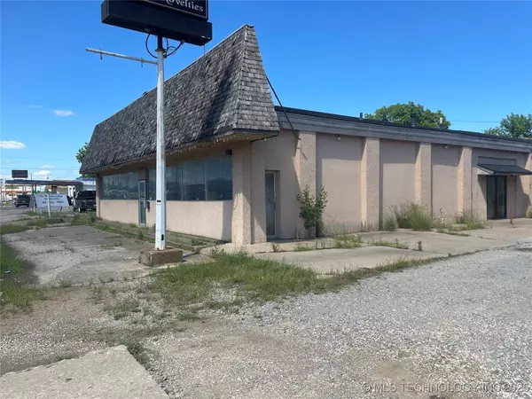 616 N 1st AVE, Durant, OK 74701