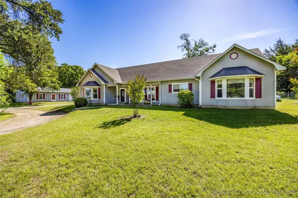 3127 Pleasant Hill RD, Caddo, OK 74729