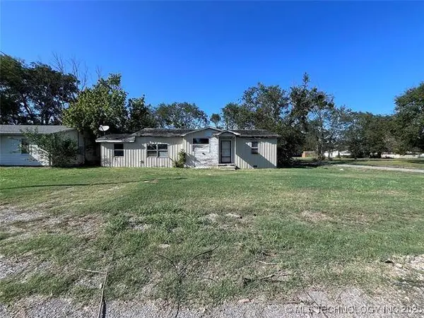 100 W Walnut AVE, Coalgate, OK 74538