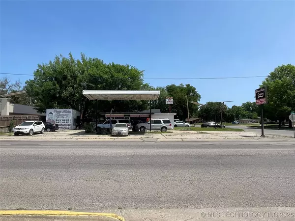 1002 W Main ST, Durant, OK 74701
