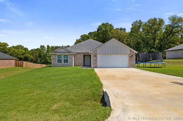 303 Rawlings RD, Durant, OK 74701
