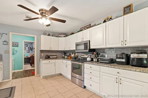 5634 Stonecreek DR, Durant, OK 74701