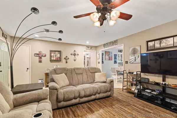 5634 Stonecreek DR, Durant, OK 74701