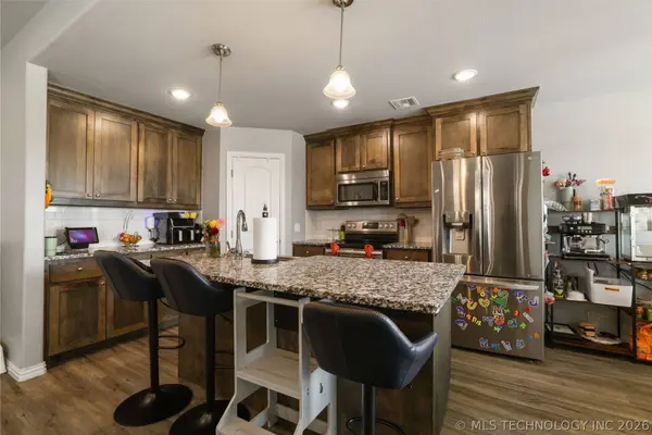 571 Lake Meadow Loop, Durant, OK 74701