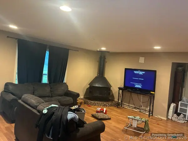 151 E 4th, Durant, OK 74701