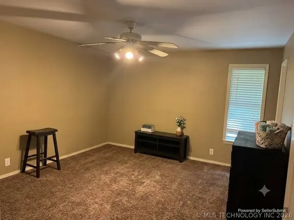 151 E 4th, Durant, OK 74701