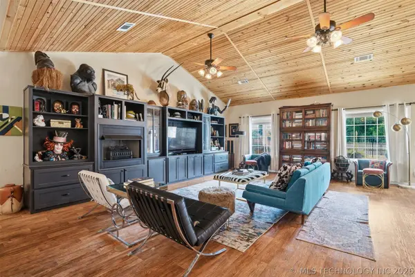 6483 N Washington AVE, Durant, OK 74701