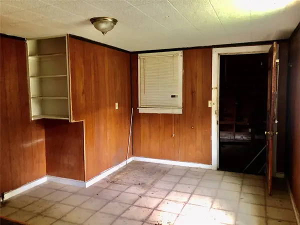 1247 S Choctaw, Atoka, OK 74525