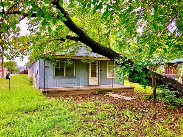 1247 S Choctaw, Atoka, OK 74525