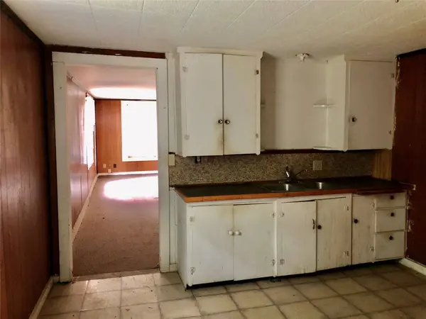 1247 S Choctaw, Atoka, OK 74525